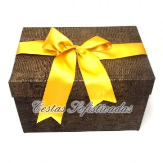 Cesta de Aniversário Bolo & Cia Alto Luxo