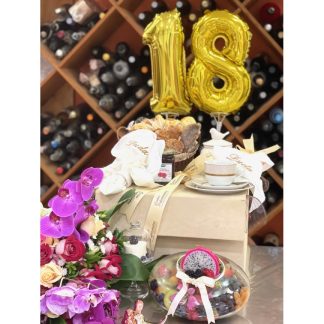 Cesta Café da Manhã 18 anos Menina