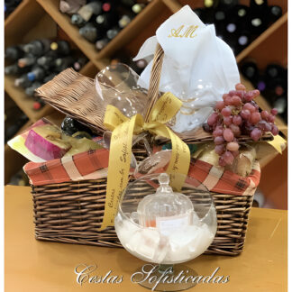 Cesta Queijos e Vinhos com Caviar