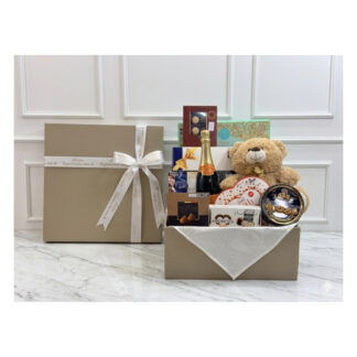 Cesta de Chocolate Delights Sparkling Love